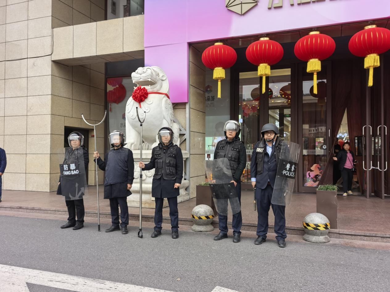 一呼百應(yīng)筑防線 同心共護(hù)保安全