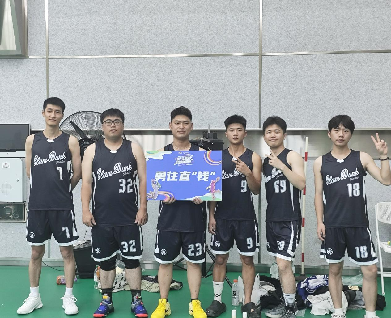 錢江商城“街 BA”歷險(xiǎn)記——熱血永不落幕